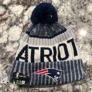 Authentic New Era - New England Patriots winter hat - NWT